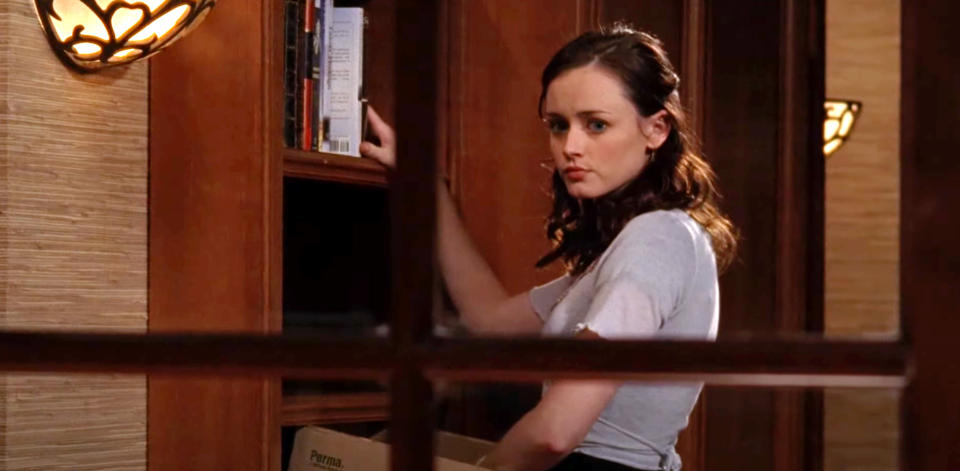 Kristen Stewart Has Feelings Watching Gilmore Girls Rory Make So Many Mistakes That She Did