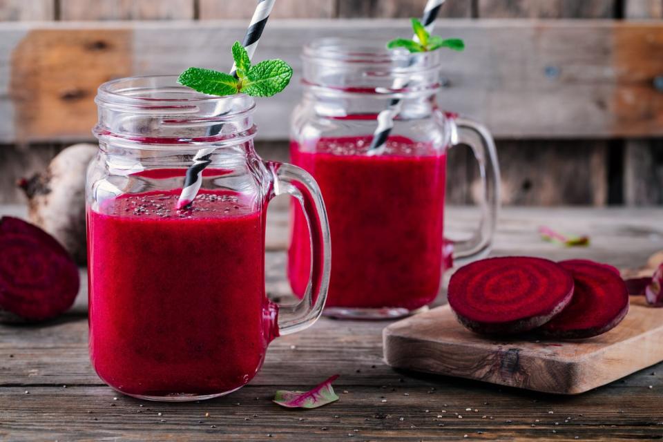 beetroot juice smoothie in mason jars