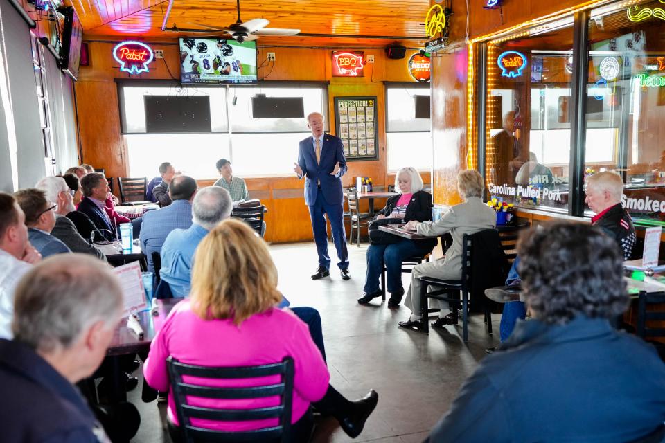 Former Gov. of Arkansas Asa Hutchinson speaks at Jethro's BBQ 'n Bacon in West Des Moines on Wednesday, March 29, 2023.
