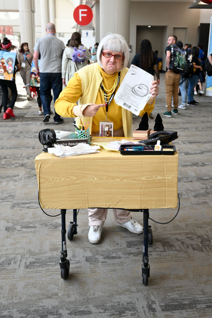 ‘Everything Everywhere All At Once’ Cosplay