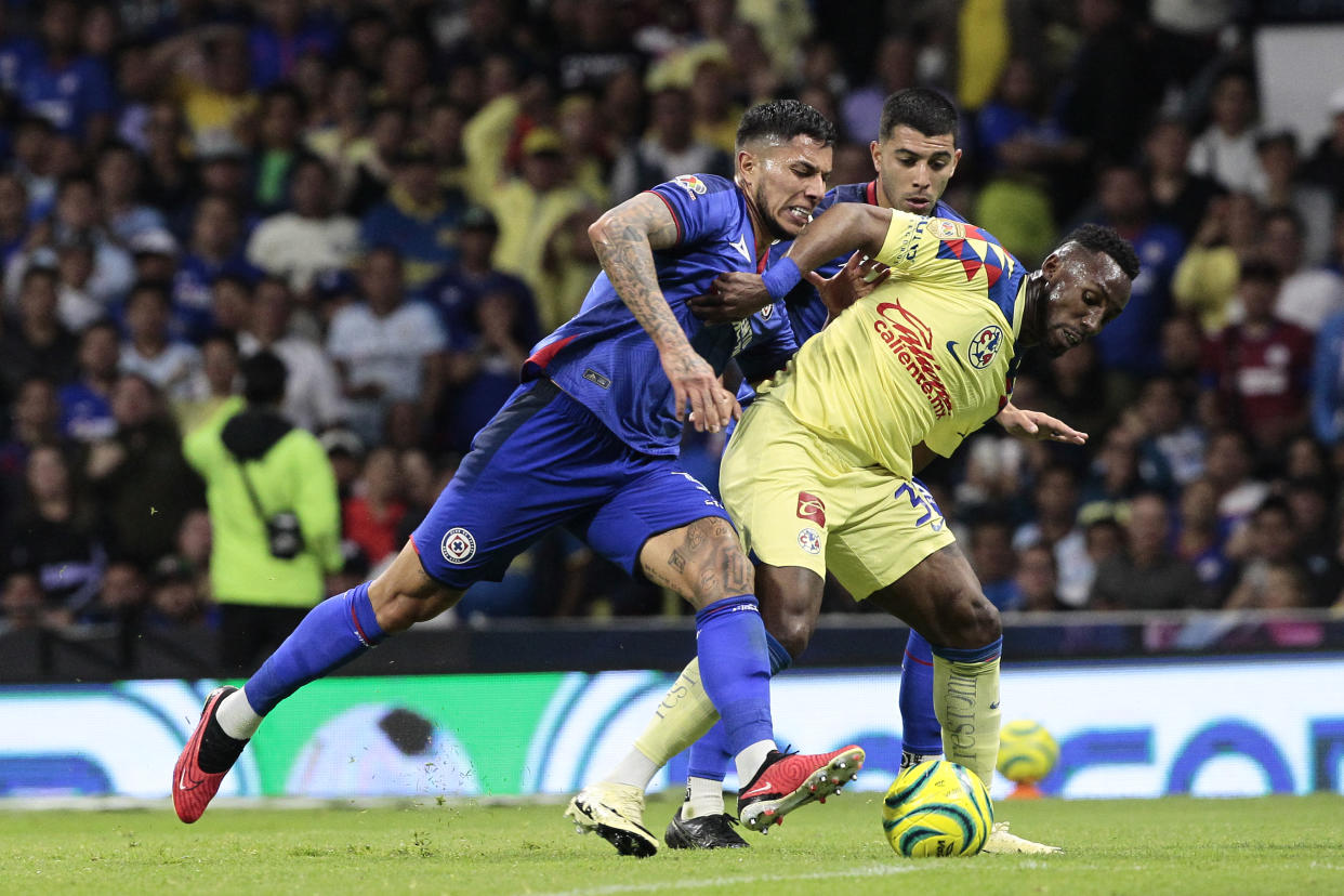 Cruz Azul perdió ante América, pero tiene un proyecto serio en la Liga MX. (VICTOR CRUZ/AFP via Getty Images)