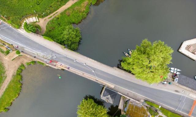 Road remains closed after drink driver crashes into historic bridge