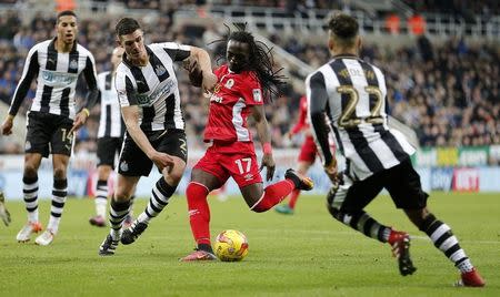 Football Soccer Britain - Newcastle United v Blackburn Rovers - Sky Bet Championship - St James' Park - 26/11/16 Blackburn Rovers' Marvin Emnes has a shot at goal as Newcastle United's Ciaran Clark attempts to block Mandatory Credit: Action Images / John Clifton Livepic