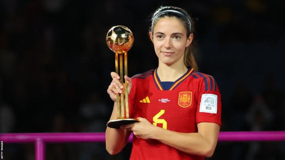 La selección española femenina ya puede centrarse en el fútbol