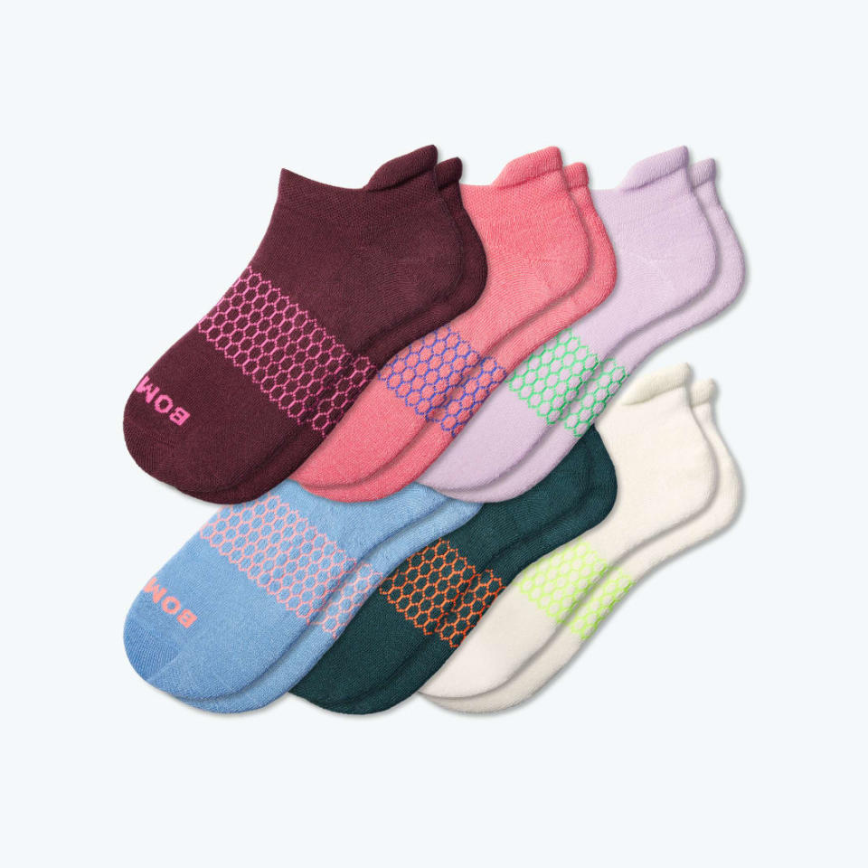 <p><a href="https://go.redirectingat.com?id=74968X1596630&url=https%3A%2F%2Fbombas.com%2Fproducts%2Fwomens-solid-ankle-sock-6-pack&sref=https%3A%2F%2Fwww.townandcountrymag.com%2Fsociety%2Ftradition%2Fg45724741%2Fthe-weekly-covet-november-10-2023%2F" rel="nofollow noopener" target="_blank" data-ylk="slk:Shop Now;elm:context_link;itc:0;sec:content-canvas" class="link ">Shop Now</a></p><p>Women's Solid Ankle Sock 6-Pack</p><p>bombas.com</p><p>$74.10</p>