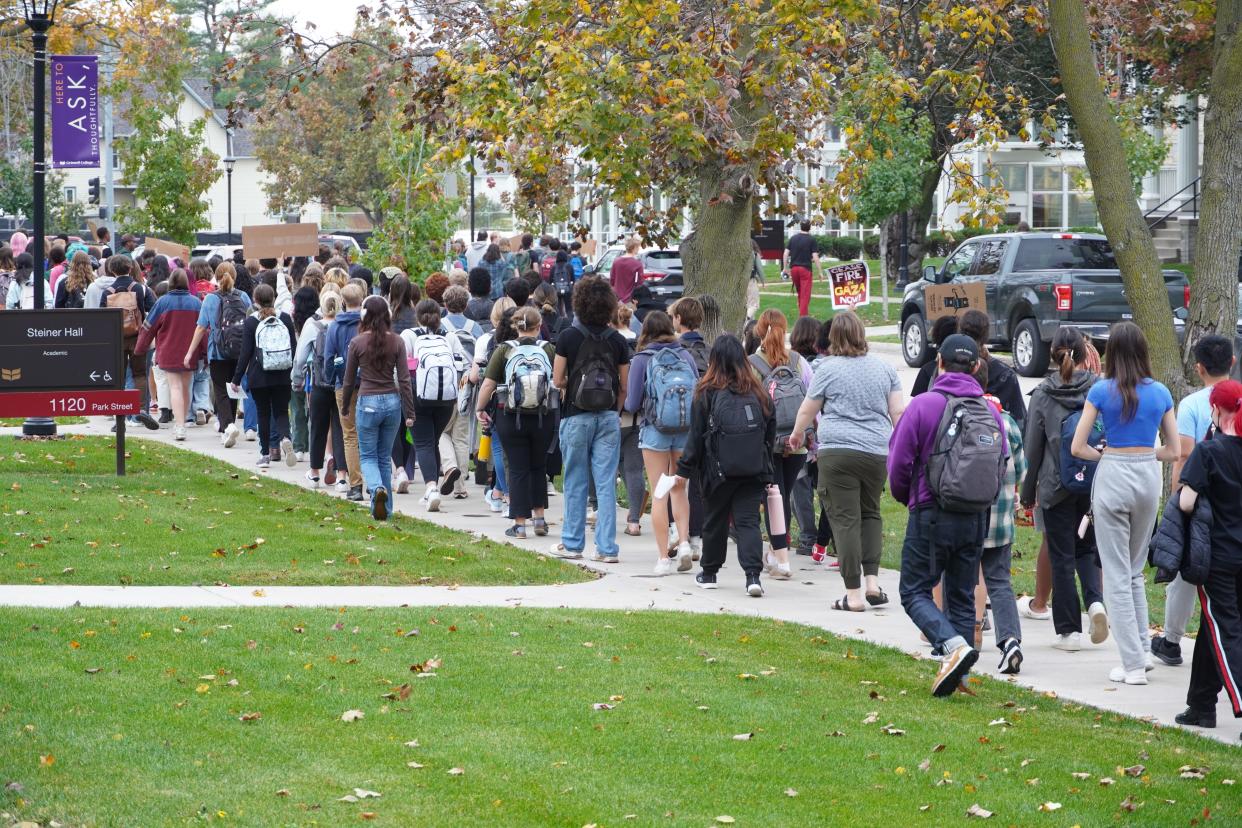 Hundreds of Grinnell College students organized a walkout in support of Palestine and demanded that the college cease its financial support of Israeli oppression on Wednesday, Oct. 25.
