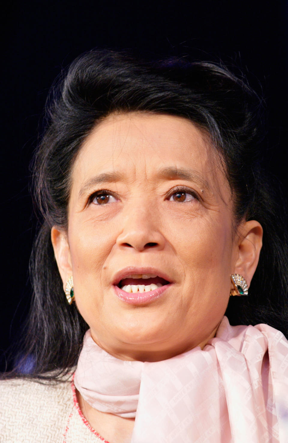 LIVED: 1952- IMMIGRATED: 1978 from China OCCUPATION: Writer FAMOUS FOR: Selling over 10 million copies of fer family's autobiography, 'Wild Swans'