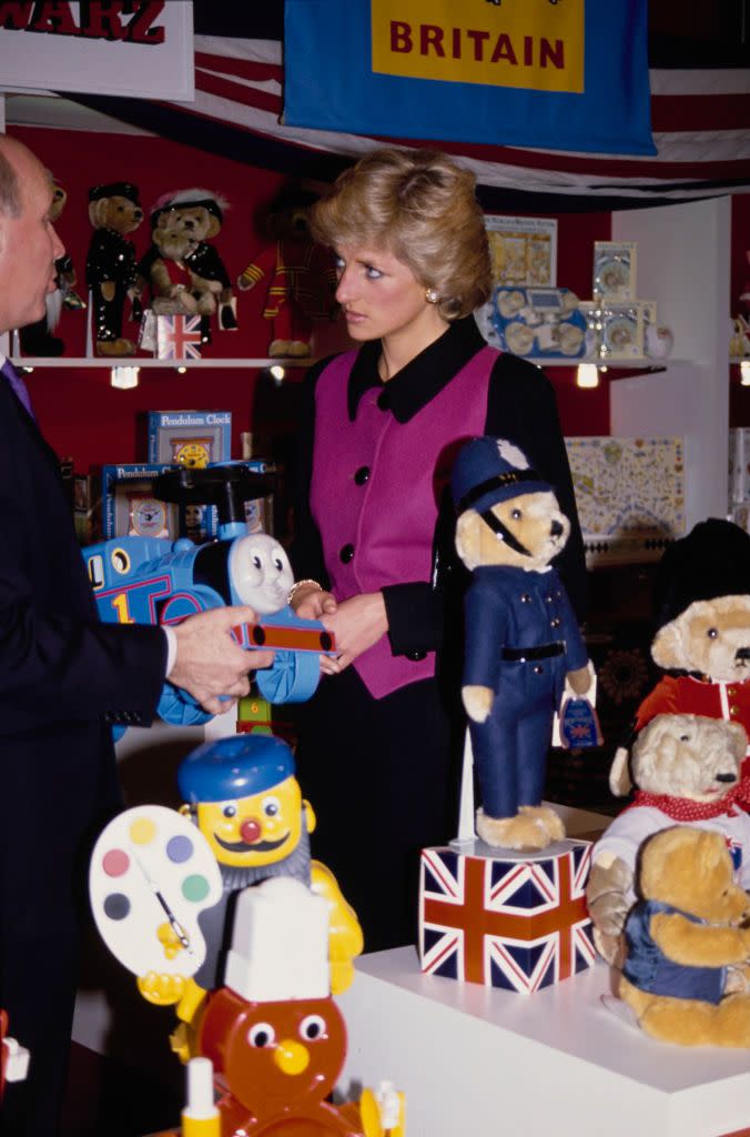 <p>Later that day, Diana had some fun at iconic FAO Schwarz toy store. Here, she was photographed, fittingly, in the store's British-themed section. </p>