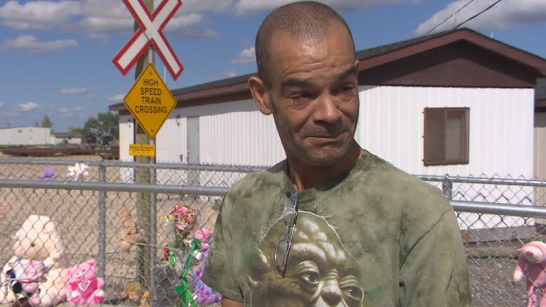 Father of Ste. Anne girl killed by train wants changes at railway crossing