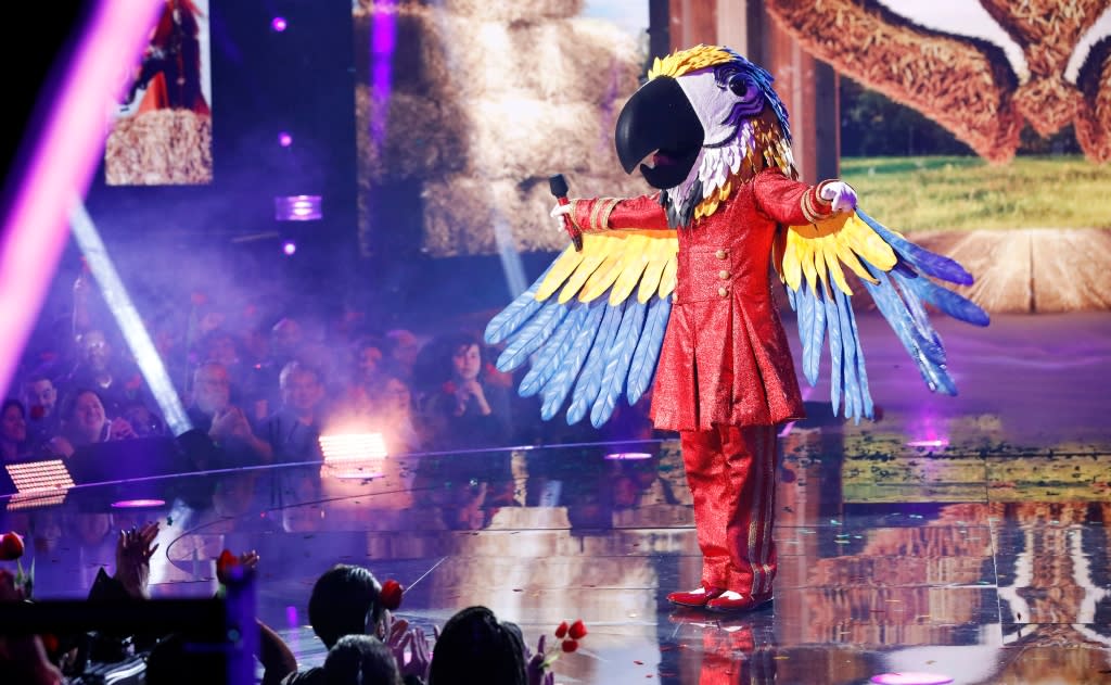 THE MASKED SINGER: Macaw in the “Country Night” episode of THE MASKED SINGER airing Wednesday, March 22 (8:00-9:01 PM ET/PT) on FOX. CR: Michael Becker/FOX ©2023 FOX Media LLC.