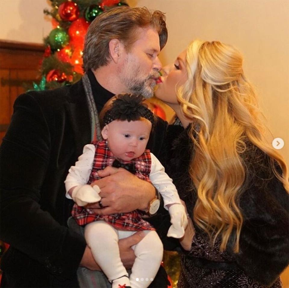 Rhoc Alum Gretchen Rossi Celebrates 11 Years With Slade Smiley Many Said It Wouldnt Last