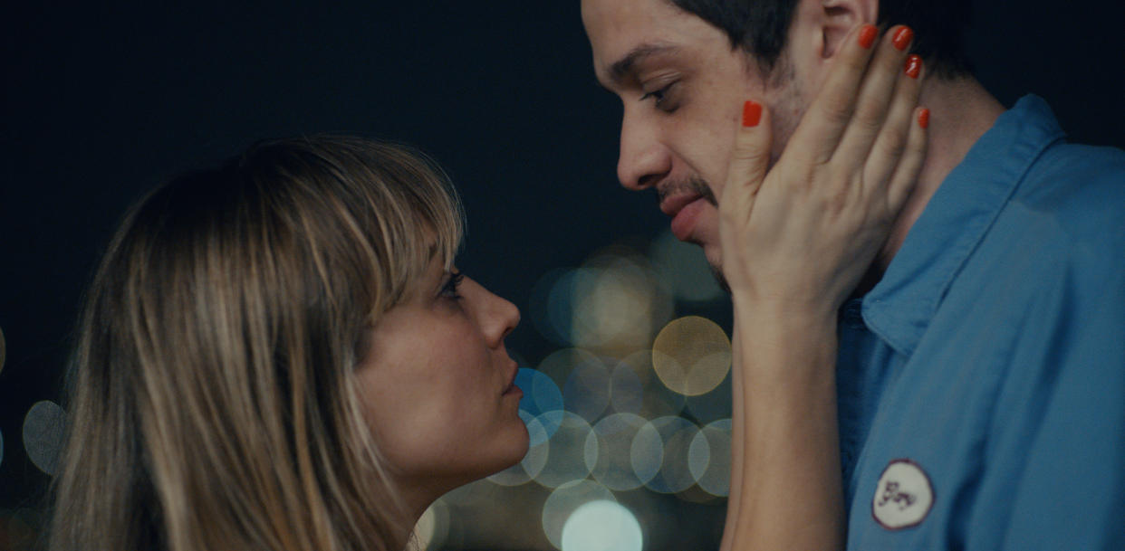 “Meet Cute” — Pictured: (l-r) Kaley Cuoco as Sheila, Pete Davidson as Gary - Credit: MKI Distribution Services