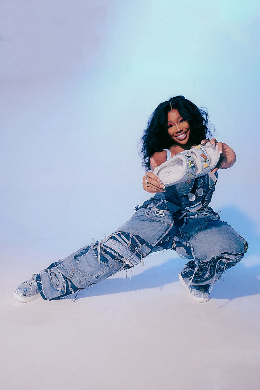 SZA x Crocs/Breyona Holt