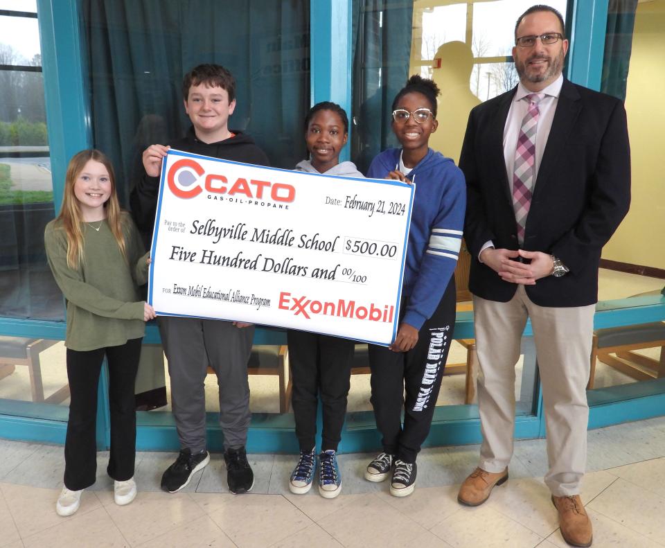 Selbyville Middle School has received a $500 grant from the ExxonMobil Educational Alliance for the purchase of classroom supplies for math and science, as the Delaware school announced in March 2024.