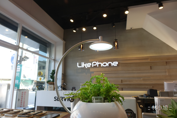 返鄉必逛！超豪華 LikePhone 愛瘋殼手機配件專賣店在嘉義