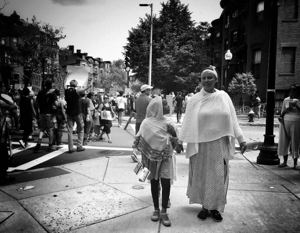 <p>Scenes from a counterprotest against a “free speech” rally staged by conservative activists Aug. 19 in Boston. (Photo: Holly Bailey/Yahoo News) </p>