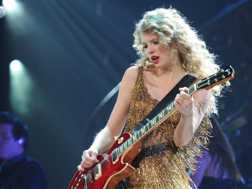 taylor swift speak now tour