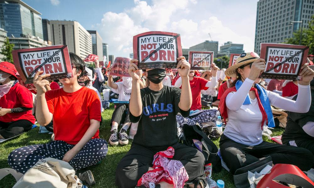 More than 40,000 South Korean women held a protest against sexism and hidden camera pornography in Seoul in August, 2018.