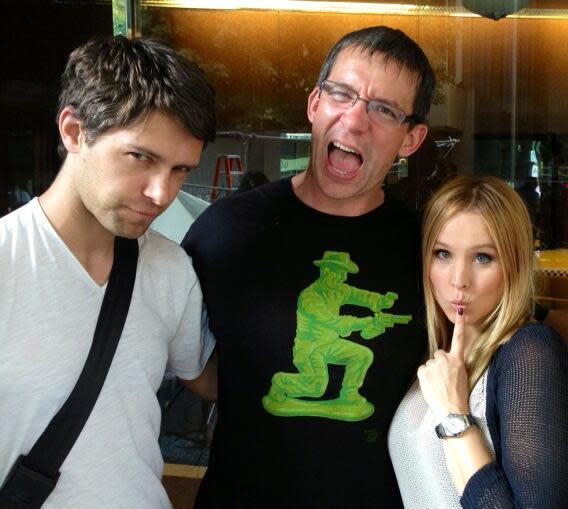 Ron, Rob, and the Rapist. @IMKristenBell @RobThomas