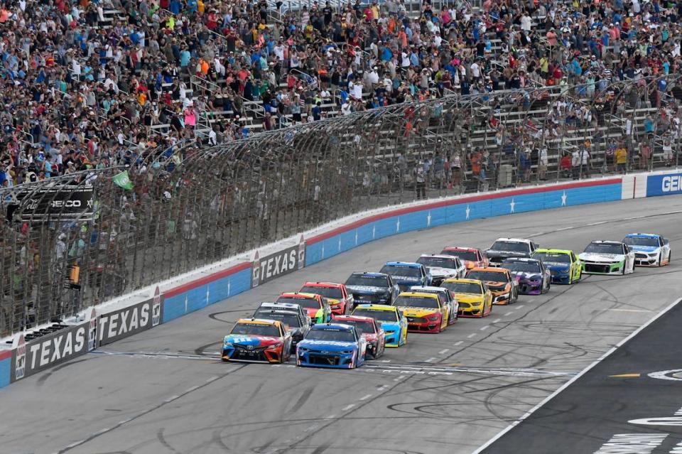 Drivers get the green flag for the start of the NASCAR Cup Series All-Star auto race at Texas Motor Speedway in Fort Worth, Texas, Sunday, June 13, 2021. (AP Photo/Larry Papke)