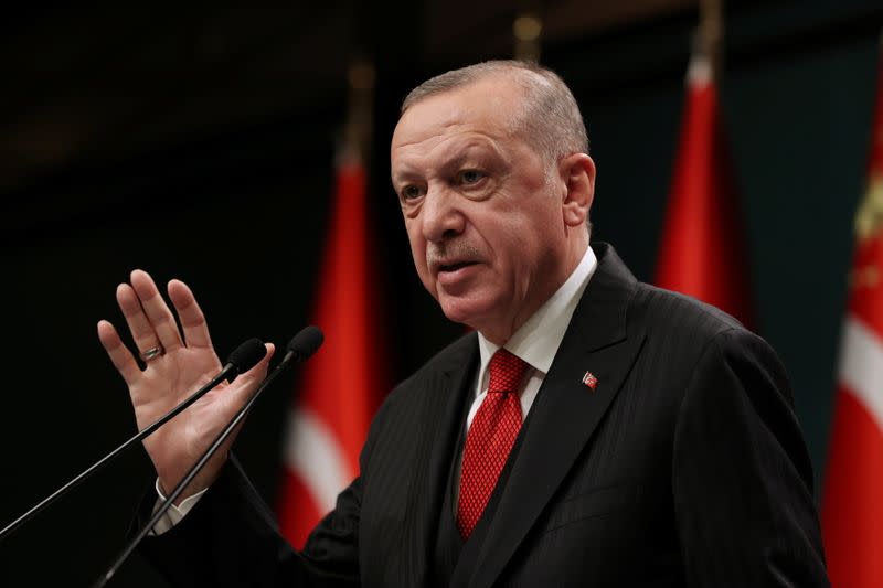 ERDOGAN JUGE IRRESPECTUEUSES DES SANCTIONS AMÉRICAINES CONTRE LA TURQUIE