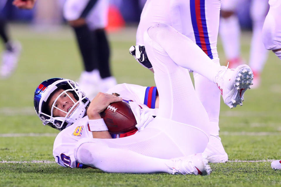 Eli Manning is not having a great year. (Getty)