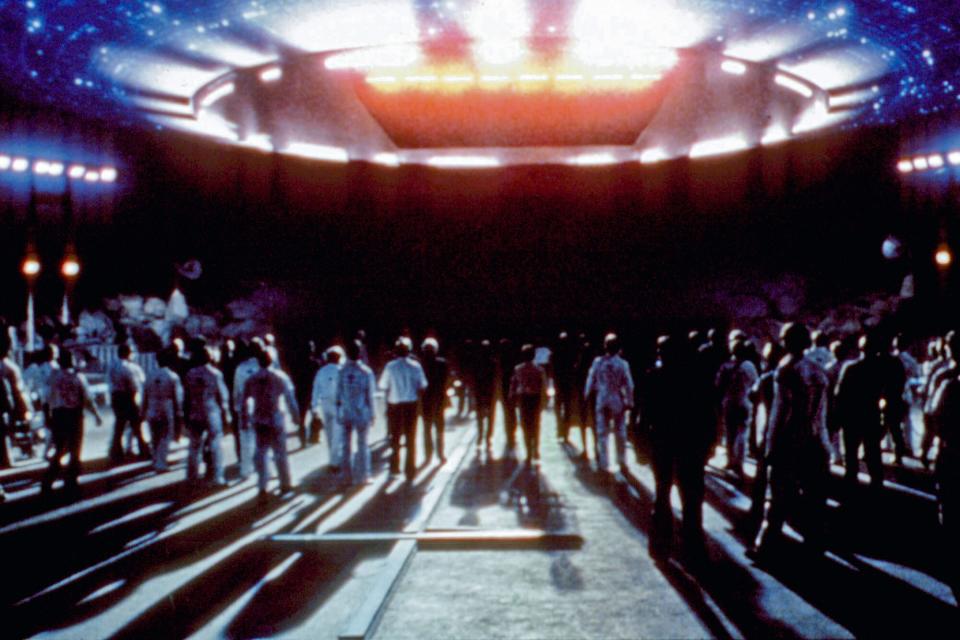 CLOSE ENCOUNTERS OF THE THIRD KIND, 1977. (c)Columbia Pictures. Courtesy: Everett Collection.