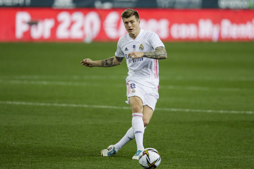 No sería la primera vez que el Madrid haría un buen negocio con el Bayern, ya que en el verano de 2014 fichó a Toni Kroos por apenas 25 kilos. El mediocentro alemán ha terminado siendo una leyenda en el equipo merengue, con el que ha jugado más de 300 partidos y ha ganado tres Champions y dos Ligas, entre otros títulos. (Foto: David S. Bustamante / Soccrates / Getty Images).