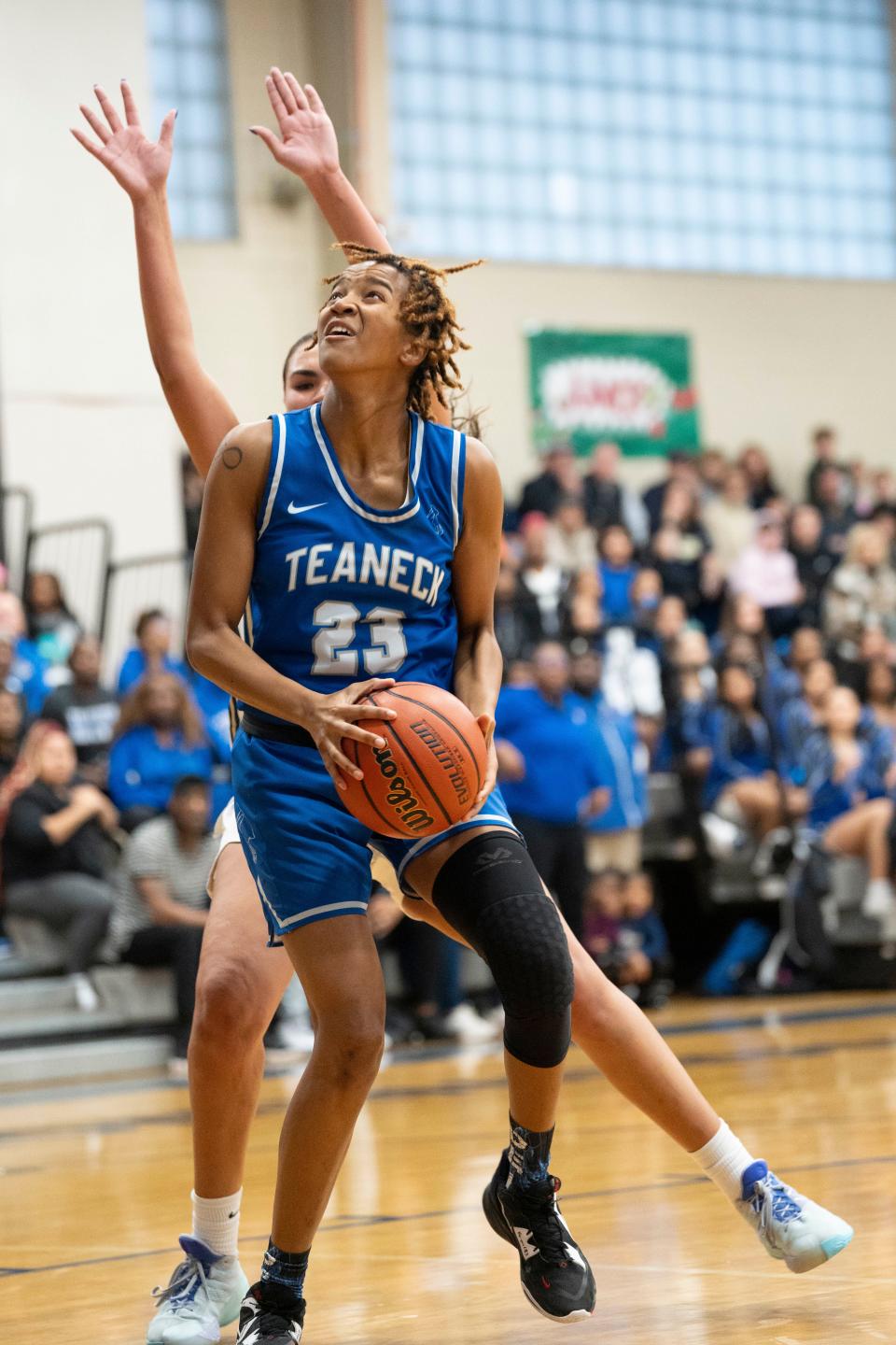 Mar 2, 2024; Teaneck, NJ, USA; Old Tappan at Teaneck in the NJSIAA North 1, Group 3 girls basketball final. T #23 Demi Simpson drives to the basket.