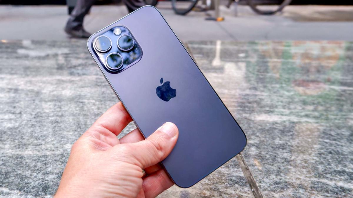 iPhone 13 Pro Max review: The new battery life champion