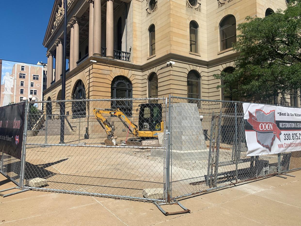 A pedestal is being installed outside the Stark County Courthouse that will hold a bronze statue of President William McKinley. The Timken Foundation of Canton, which purchased and relocated the statue from California, and the Stark County commissioners, who own the courthouse property, plan to unveil the statue at 11:30 a.m. on Oct. 21.