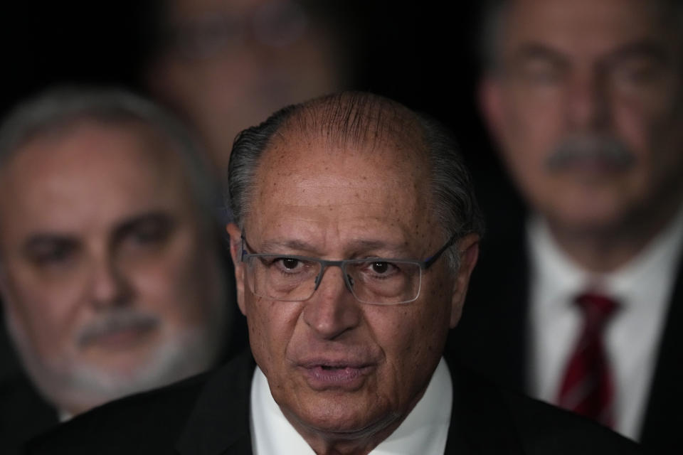 Brazil's Vice President-elect Geraldo Alckmin gives a press conference at the Federal Senate after meeting with Senators for transition talks ahead of the inauguration of President-elect Luiz Inacio Lula da Silva in Brasilia, Brazil, Thursday, Nov. 3, 2022. Da Silvia will be sworn-in on Nov. 1 for his third term as president. (AP Photo/Eraldo Peres)