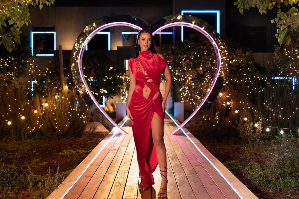 The Love Island final received its lowest ratings since 2015 with 1.1 million viewers on Monday (ITV)