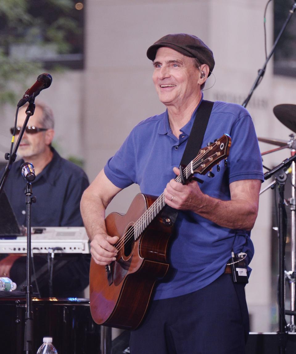 NEW YORK, NY - JUNE 15:  James Taylor performs on NBC's 