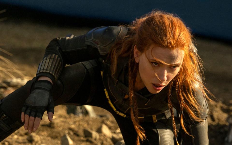 Scarlett Johansson verklagt Disney, weil der Konzern ihren neuen Film 