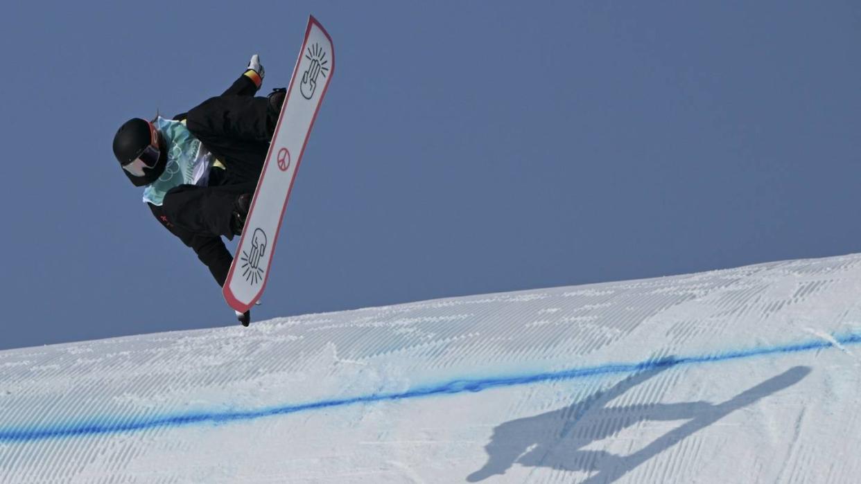 Snowboarderin Morgan Zweite in Laax