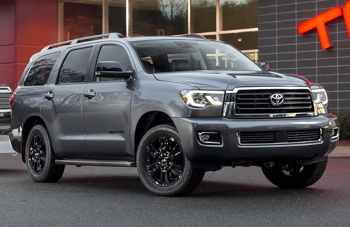 2018 Toyota Sequoia TRD Sport front quarter right photo