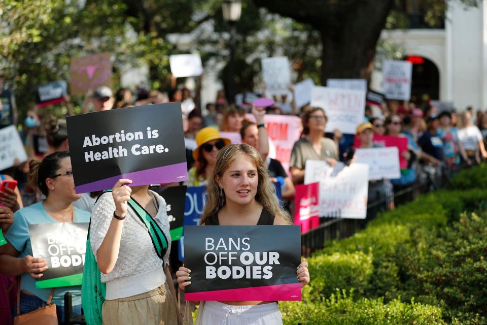 Hundreds of participants came out to Johnson Square in Savannah for a June 24 reproductive rights rally in protest of the Supreme Court's decision to overturn Roe v. Wade.