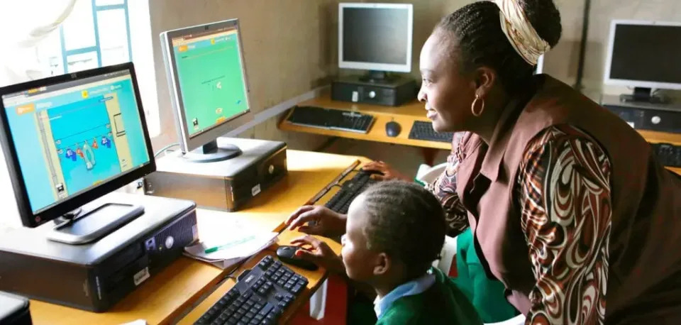 Project iMlango is a first of its kind e-learning partnership, created to deliver improved educational outcomes in maths, literacy and life skills for marginalised children. Photo: Avanti