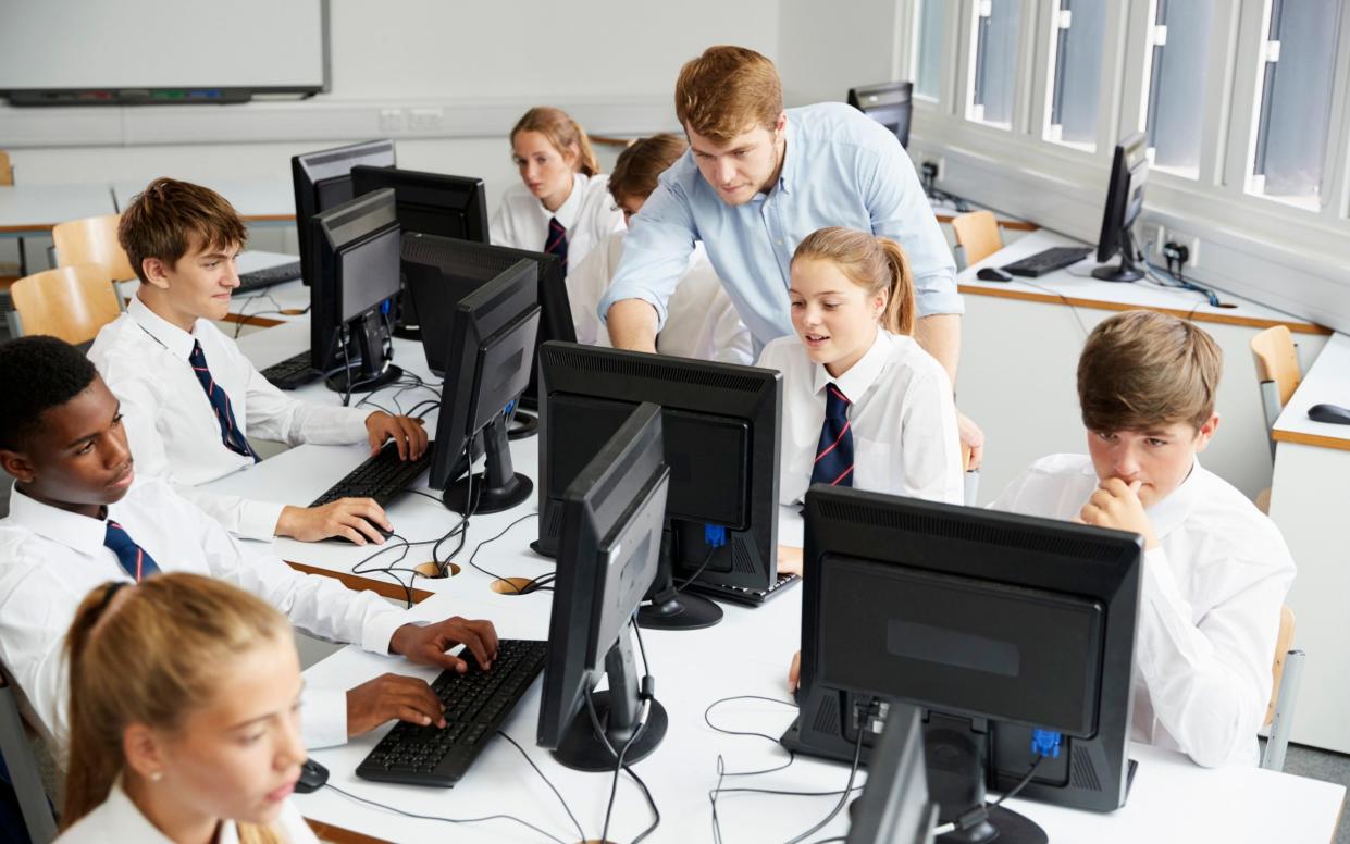 Pupils having an IT lesson