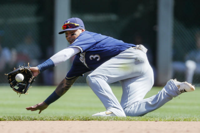 Arcia's pinch hit leads to Brewers victory