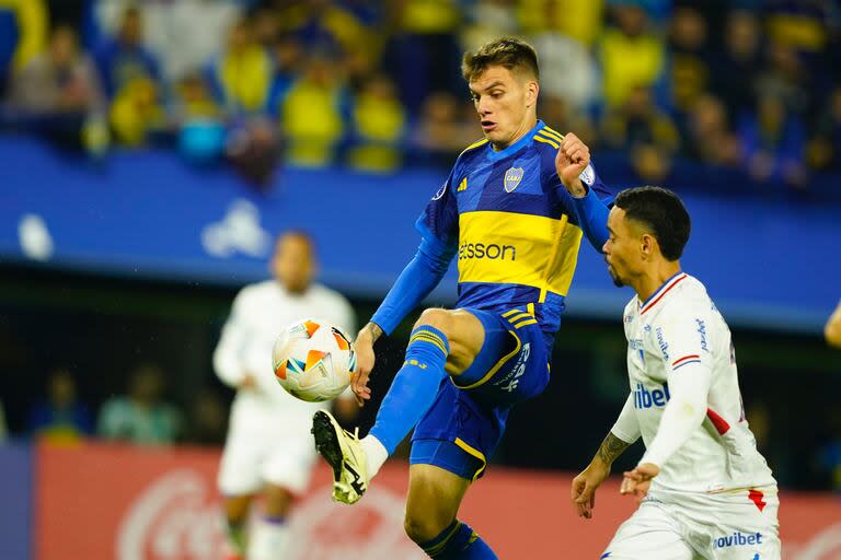 Kevin Zenón vuelve a ser titular en Boca, tras ausentarse en el partido vs. Talleres