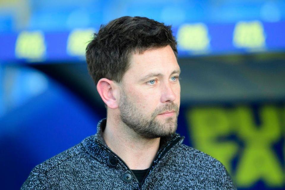 Oxford United head coach Des Buckingham