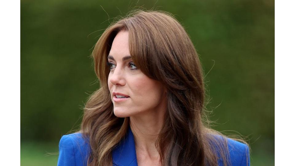 Kate Middleton wearing blue blazer in Marlow