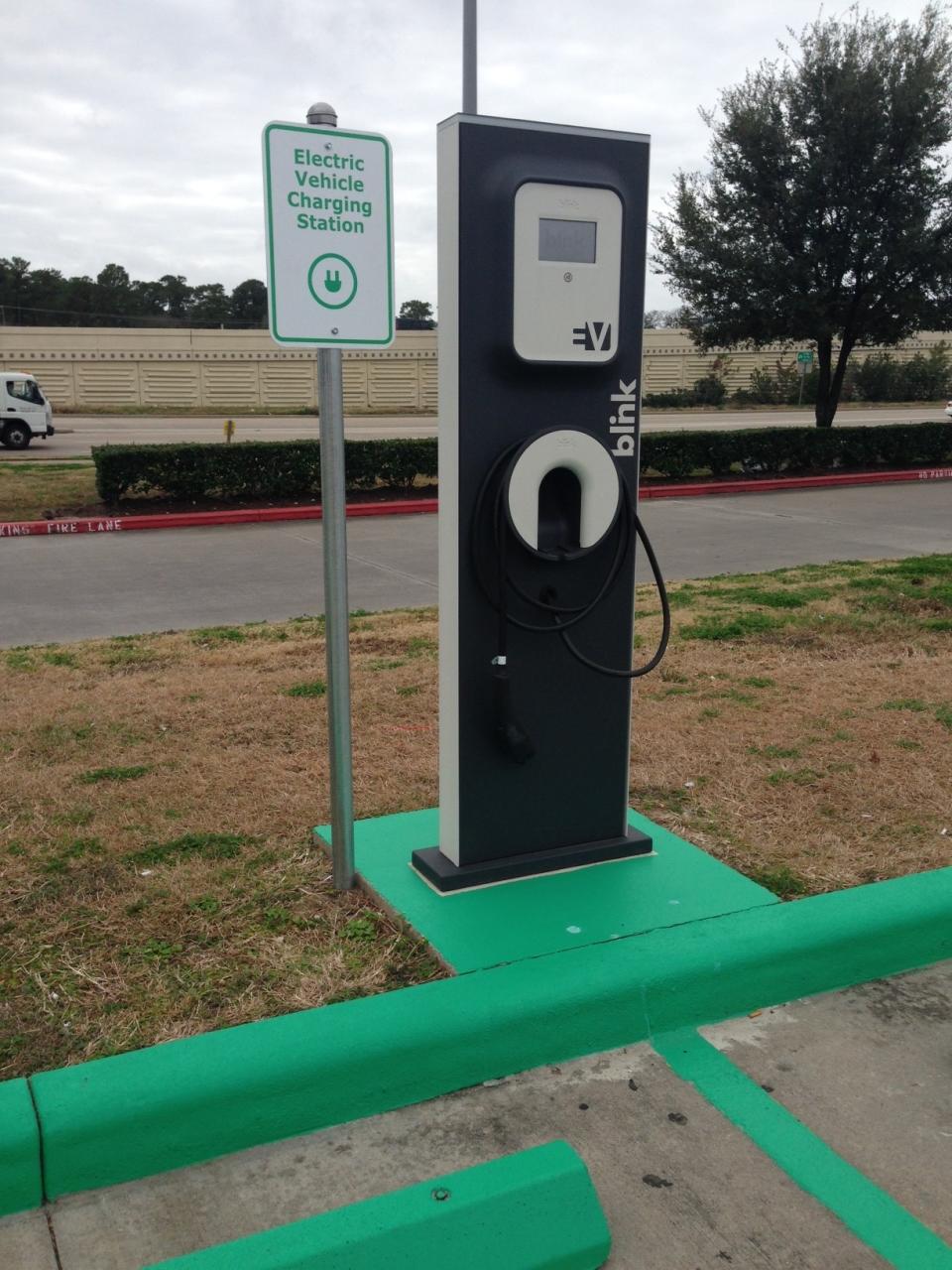 HOUSTON, Texas - IKEA, the world's leading home furnishings retailer, today officially announced two Blink® electric vehicle (EV) charging stations at its Houston stores as part of a partnership with Car Charging Group, Inc. Installed (Photo: Business Wire)