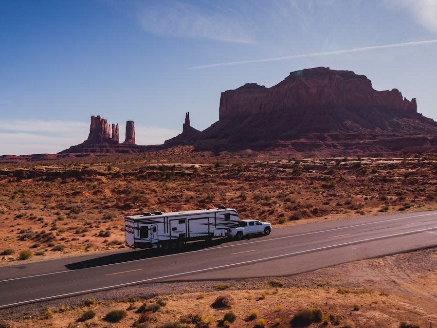 Tink Monument Valley Where Wild Ones Roam