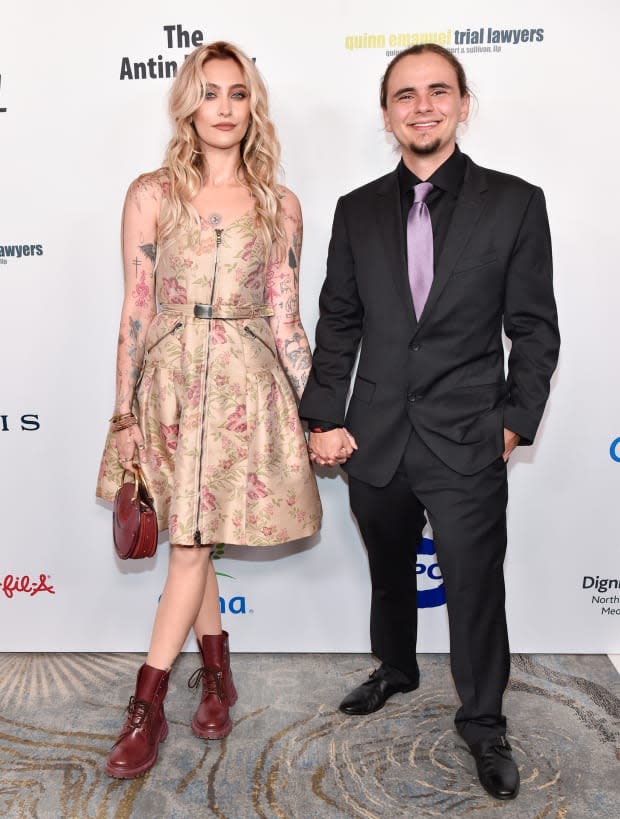 BEVERLY HILLS, CALIFORNIA - AUGUST 19: (L-R) Paris Jackson and Prince Jackson attend the 2022 Harold and Carole Pump Foundation Gala at The Beverly Hilton on <a href="https://parade.com/1400382/michelleparkerton/august-holidays-observances/" rel="nofollow noopener" target="_blank" data-ylk="slk:August;elm:context_link;itc:0;sec:content-canvas" class="link ">August</a> 19, 2022 in Beverly Hills, California. (Photo by Rodin Eckenroth/Getty Images)<p><a href="https://www.gettyimages.com/detail/1415906852" rel="nofollow noopener" target="_blank" data-ylk="slk:Rodin Eckenroth/Getty Images;elm:context_link;itc:0;sec:content-canvas" class="link ">Rodin Eckenroth/Getty Images</a></p>