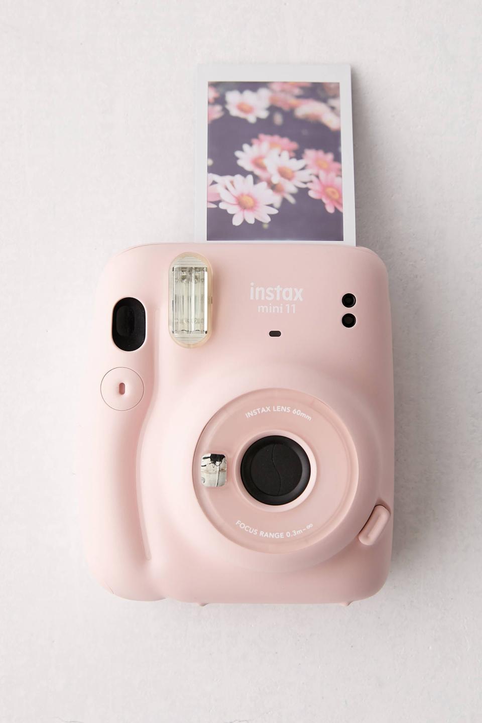 4) Fujifilm Instax Mini 11 Instant Camera