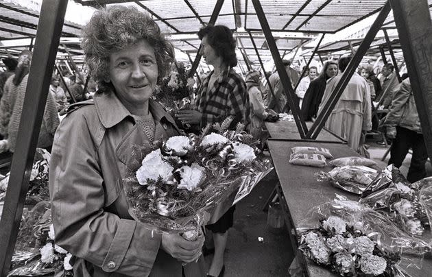 La fioraia al mercato di Markale. Sarajevo, marzo 1994 (Photo: Mario Boccia)