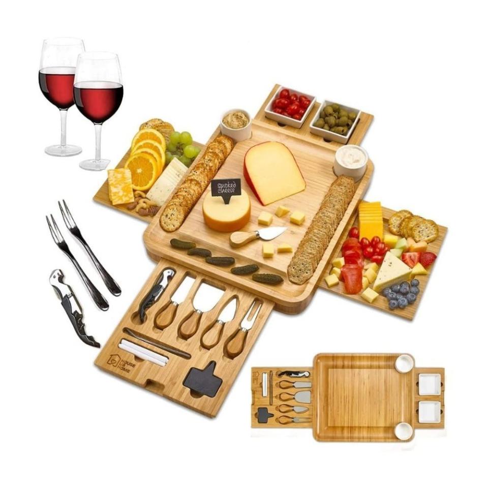 9) House Ur Home Complete Cheese Board Set